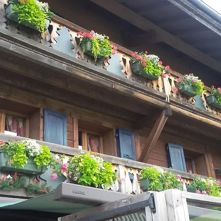 Chalet La Croix Blanche Hotel Les Gets