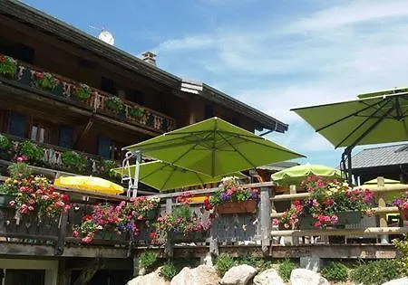 Chalet La Croix Blanche Otel Les Gets