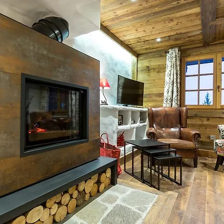 Chalet La Croix Blanche レ・ジェ