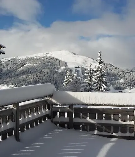 Chalet La Croix Blanche Hotel Les Gets