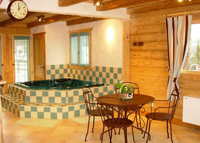 Hotel Chalet La Croix Blanche Les Gets