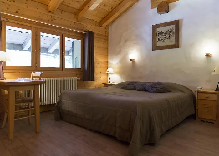 Hotel Chalet La Croix Blanche Les Gets